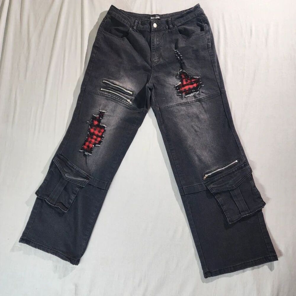 Hot Topic Black Distressed Cargo Jeans Red Plaid Patches Size 34
